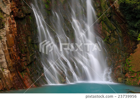 Maruo Falls 23739956