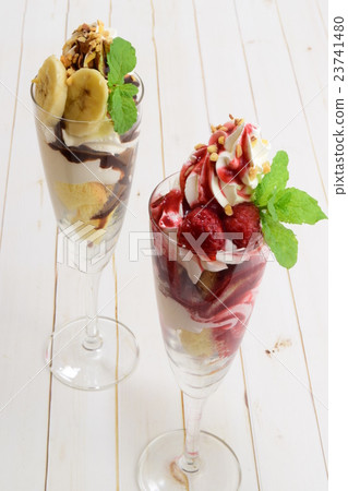 Berry & Choco Mini Pafe 23741480