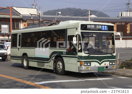 Kyoto City Bus (Route 11/Cubic) going around Arashiyama and Togetsukyo Bridge 23741813