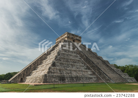 Pyramid of Kukulcan 23742288