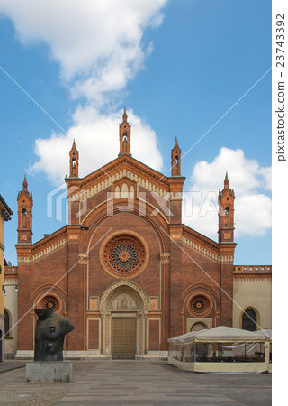 Church of Santa Maria del Carmine (Milan) 23743392