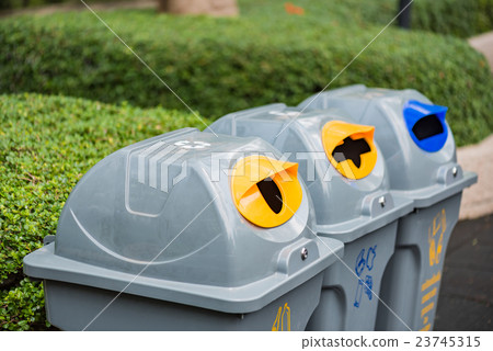 Recycle bin in garden 23745315