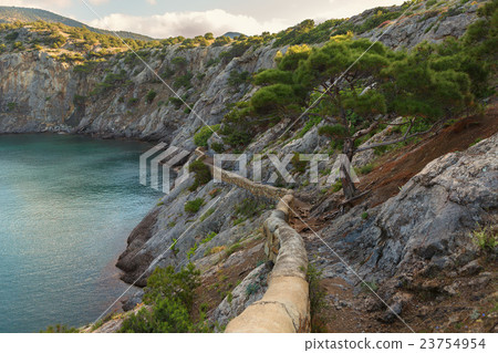 Trail Golitsyn - Falcon Path a mountain pathway Trail Golitsyn - Falcon Path a mountain pathway 23754954