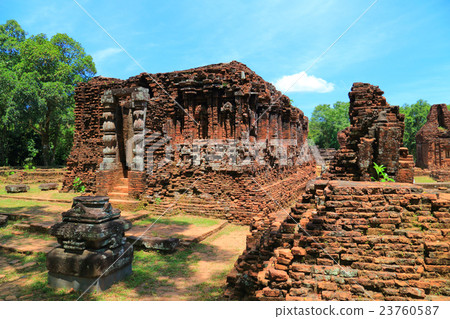 MIISON Sanctuary 23760587