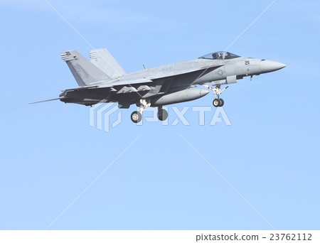 US Navy aircraft carrier aircraft flying a clear sky blue sky FA - 18 E Super Hornet battle attack machine 23762112