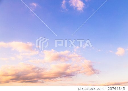 空的天空和雲彩在晚上照片材料空的背景材料拷貝空間廣告時間仲夏圖像 空的天空和雲彩在晚上照片材料空的背景材料拷貝空間廣告時間仲夏圖像 23764845