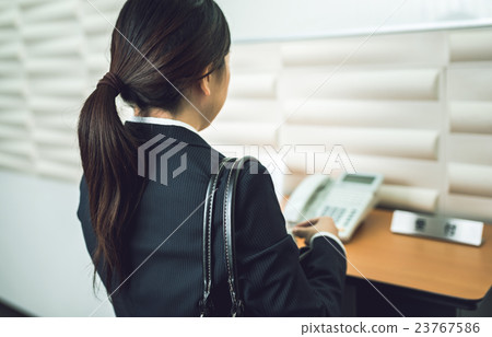 櫃台 服務台 事業女性 23767586
