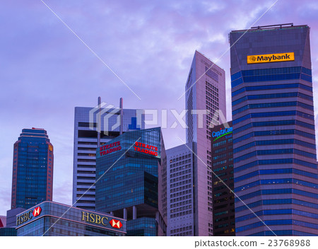 SINGAPORE - APRIL 15 23768988