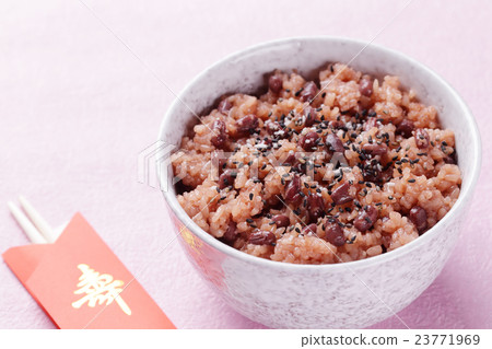 Celebration with red rice Celebration with red rice 23771969