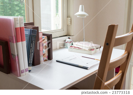 托兒所，女孩 23773318