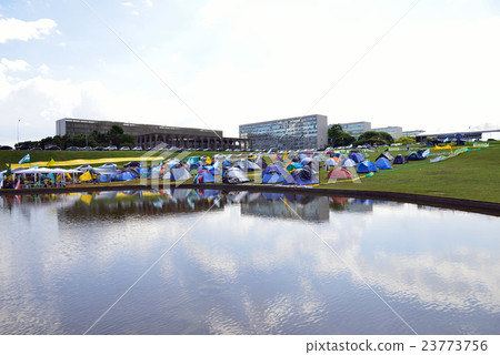 巴西巴西利亞議會大廈 23773756