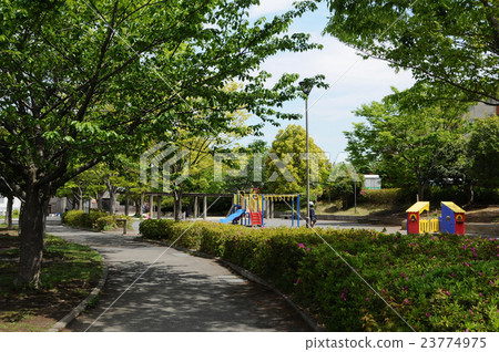 東戶塚信濃町公園 23774975