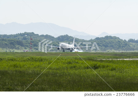 登陸秋田機場 23776666