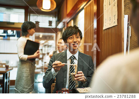 商人午餐 商人午餐 23781288