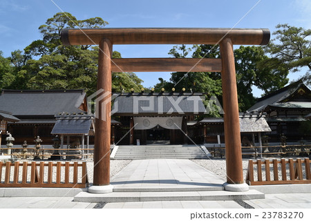 [Tango Province Ichinomiya] Kago Shrine torii gate and blue sky Miyazu City, Kyoto Prefecture 23783270