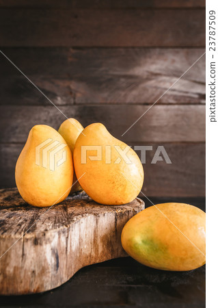 Yellow Mangoes 23787509
