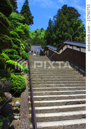 Yamadera（立石寺的石階） 23790755