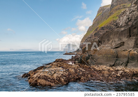 Far Oer Danmark Vestmanna Cliffs Panorama view 23795585