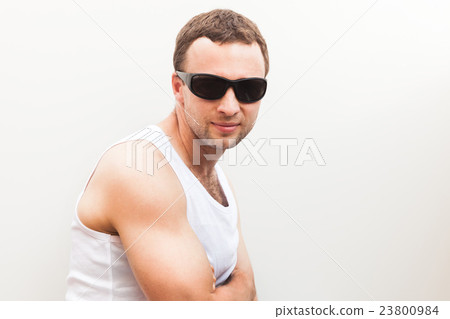 Caucasian man in white shirt Caucasian man in white shirt 23800984