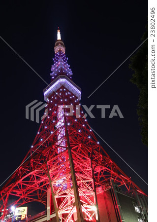 Tokyo Tower "The rainy-season diamond veil" Tokyo Tower "The rainy-season diamond veil" 23802496