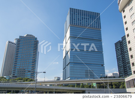 東京花園露台Kioicho Kioi Tower和鄰近的摩天大樓（東京千代田區） 23806679