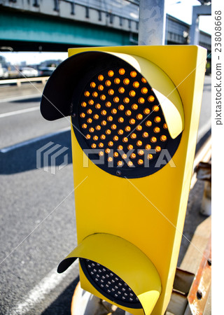 大阪府2號公路的警示燈 大阪府2號公路的警示燈 23808668