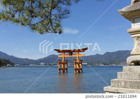 Itsukushima shrine Itsukushima shrine 23811894