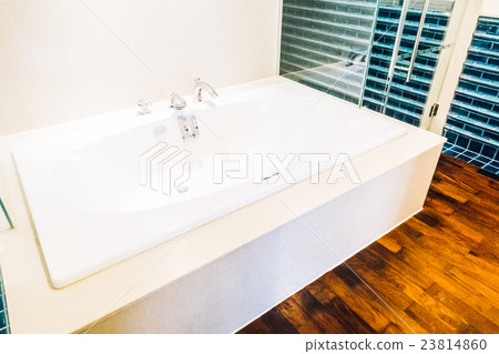 Bathtub 23814860
