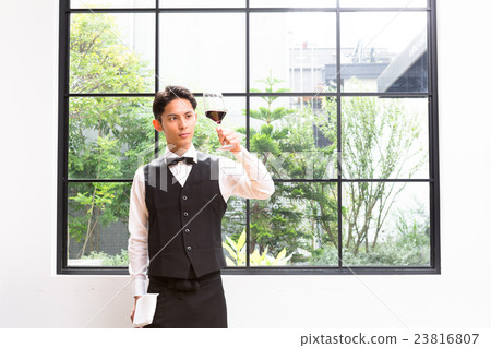 觀看葡萄酒侍酒師攝影合作的顏色：TENOHA代官山 23816807