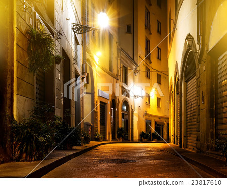 Florence at night 23817610