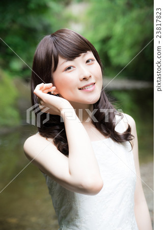 Beauty woman Beauty woman 23817823