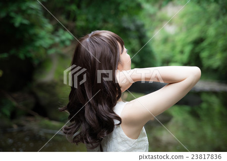 Beauty woman 23817836