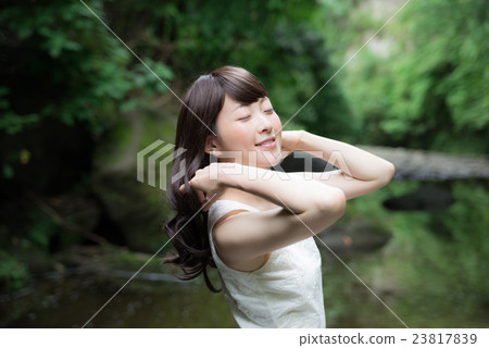 Beauty woman 23817839