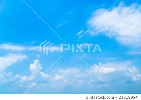 Midsummer sky Blue rainy sky cloud Copy space Wide copy space General-purpose sky 23819954