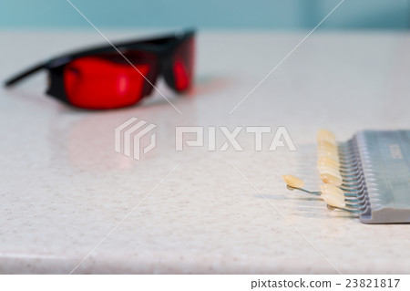 Stomatological instrument in the dentists clinic 23821817