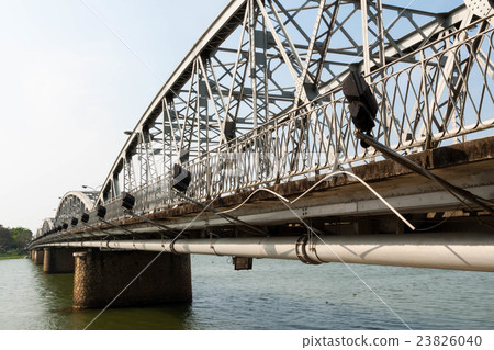 Chang Tien Bridge crossing the Phorn River of Hue Chang Tien Bridge crossing the Phorn River of Hue 23826040