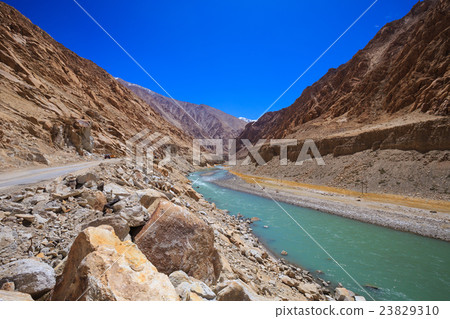 Beautiful mountains on Leh - Highway go to Tso Mor 23829310