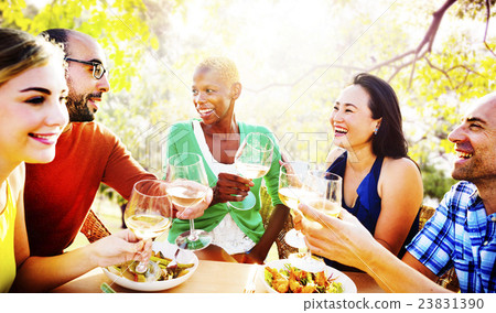 Friends Friendship Outdoor Chilling Togetherness Concept 23831390