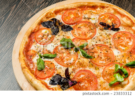 tasty pizza 23833312