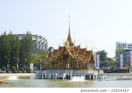 Thai construction in city centre Thai construction in city centre 23834267