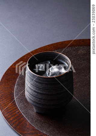 Shochu rock 23839869