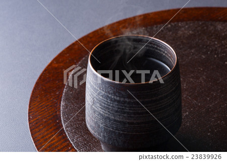 Shochu hot water split 23839926