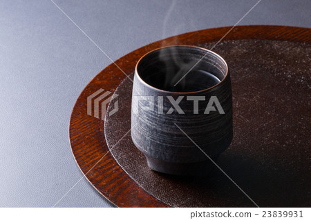 Shochu hot water split 23839931