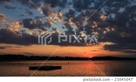 Sunset at Lake Pfaeffikersee Sunset at Lake Pfaeffikersee 23845047