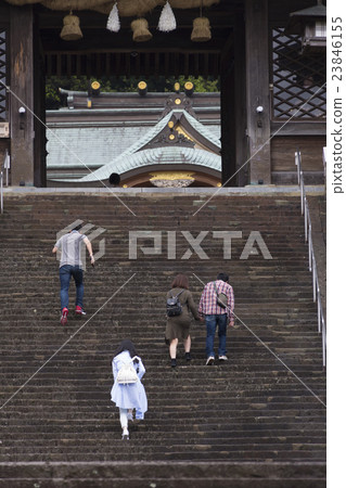 Su訪神社的長坂和大門 23846155