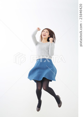 Young lady to jump 23846420