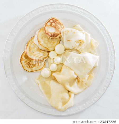 pancakes with butter 23847226