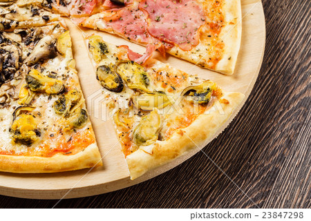 tasty pizza 23847298