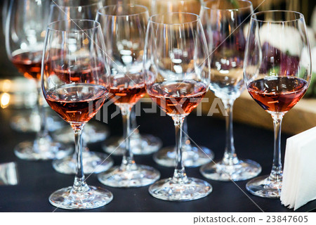catering table 23847605