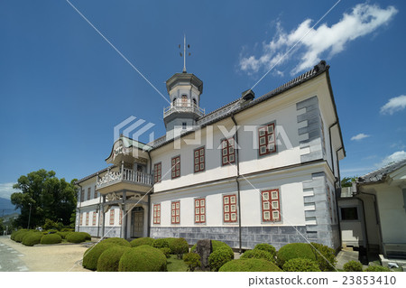 Ultra wide-angle shooting from the front right side from the former Komei school's beautiful straight line, Matsumoto-shi, Nagano Prefecture 23853410